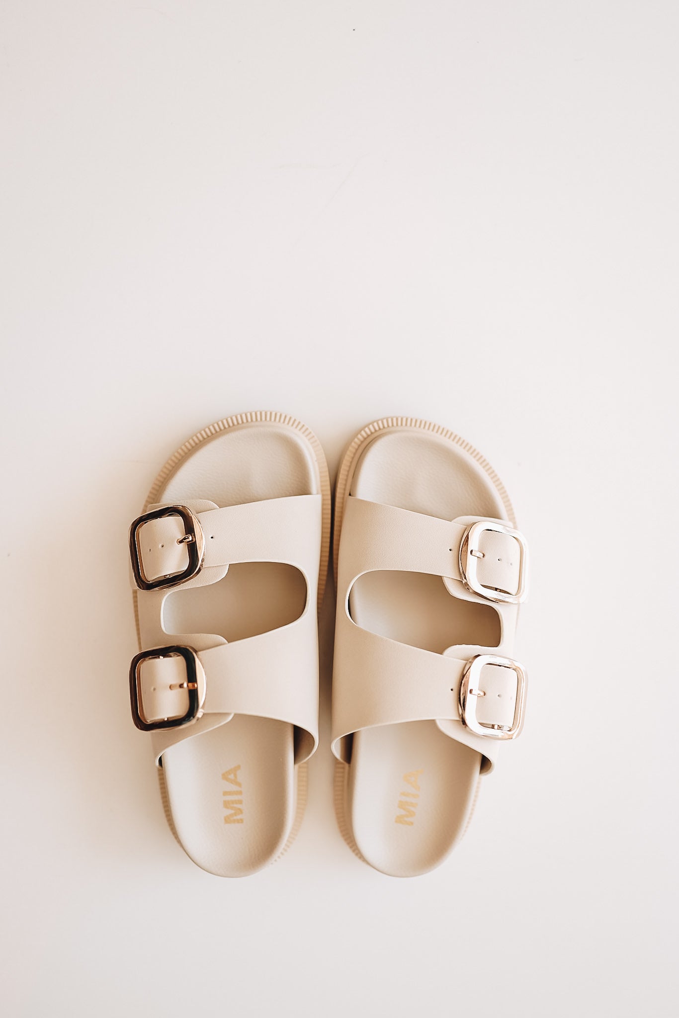 GEN SANDAL