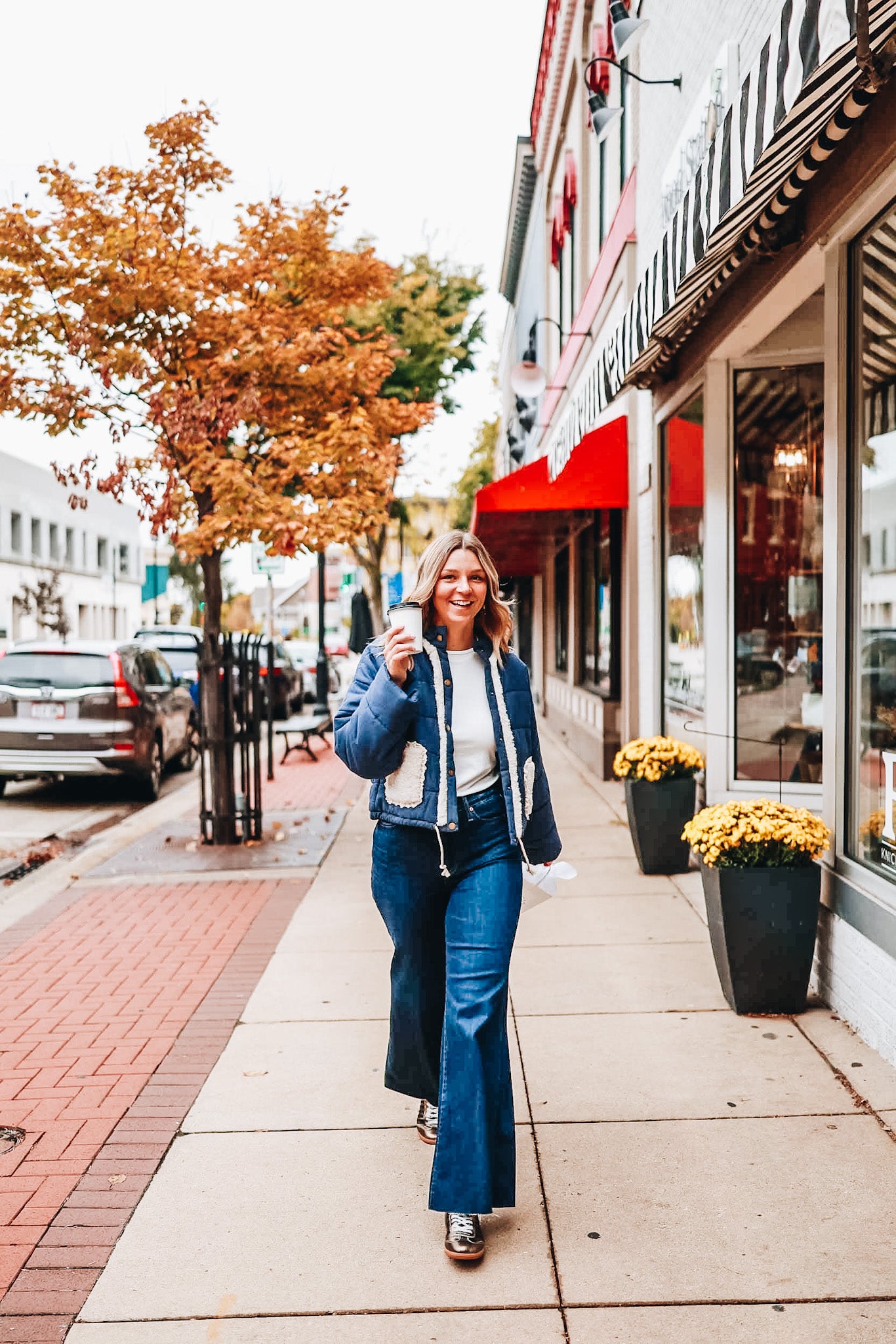 IZZY HIGH RISE SUPER WIDE-LEG JEAN