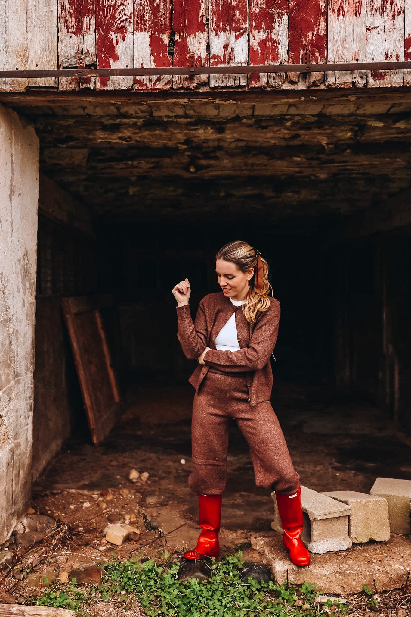 BLACK FRIDAY SWEATER SET