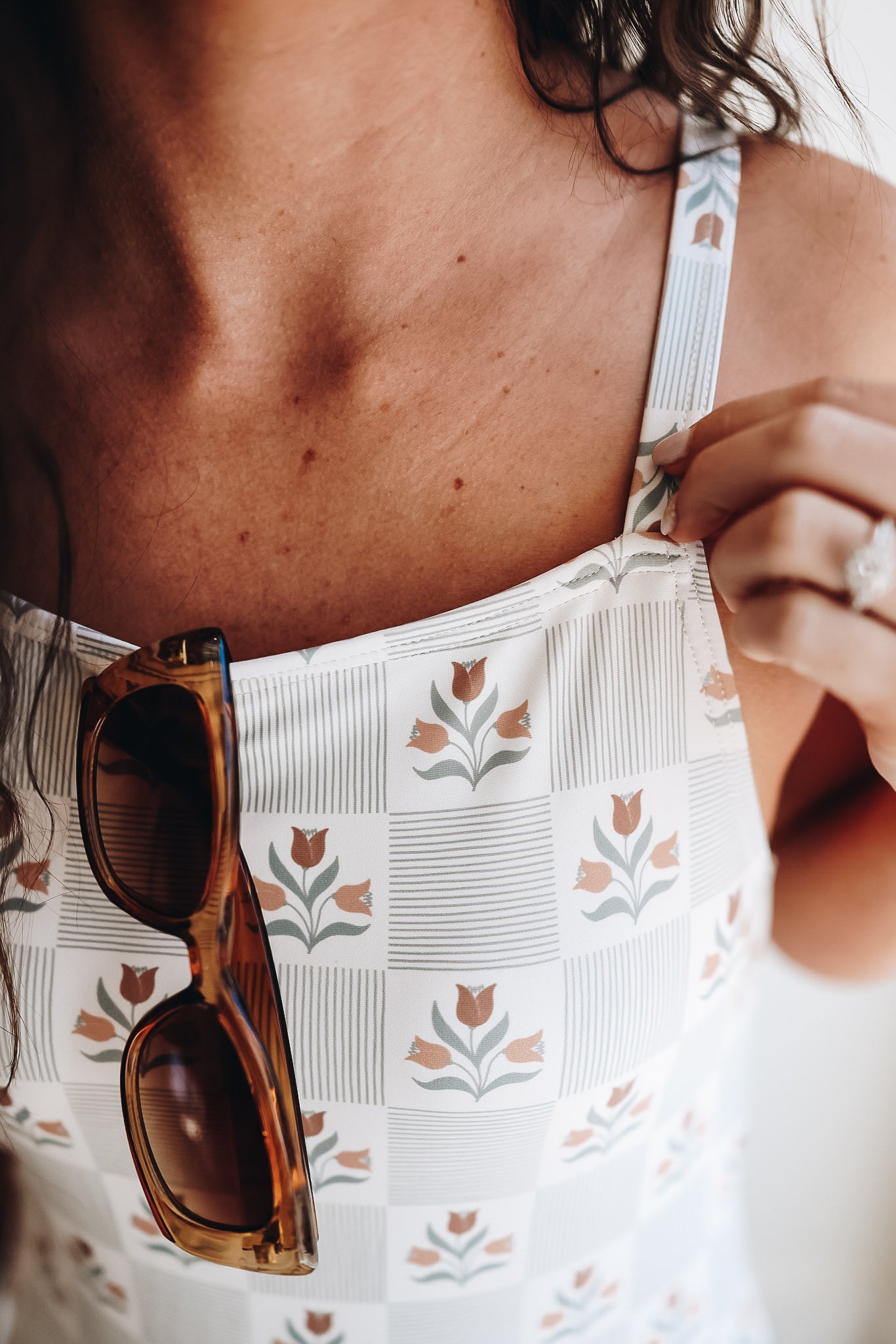 Square Neck One-piece Swimsuit | Garden Grid