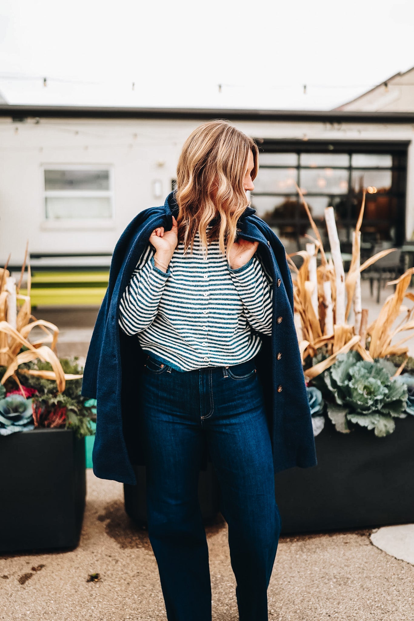 MIDNIGHT STROLL JACKET