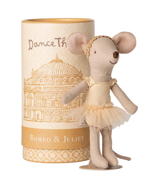 Ballet dancer mouse, Big sister