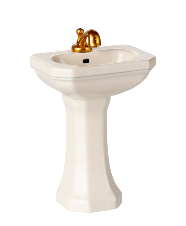 Bathroom sink, Mouse