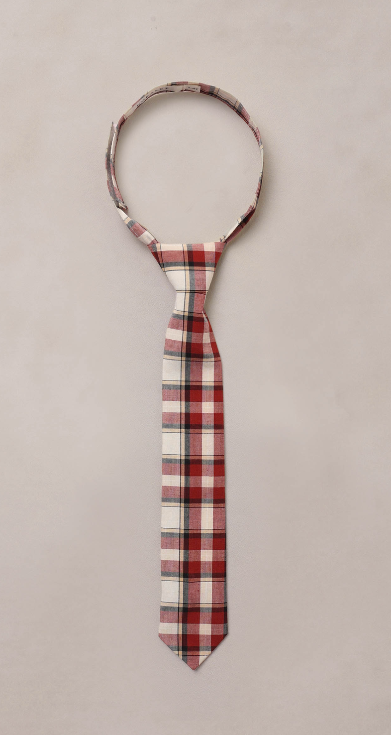 SKINNY TIE HOLIDAY TARTAN