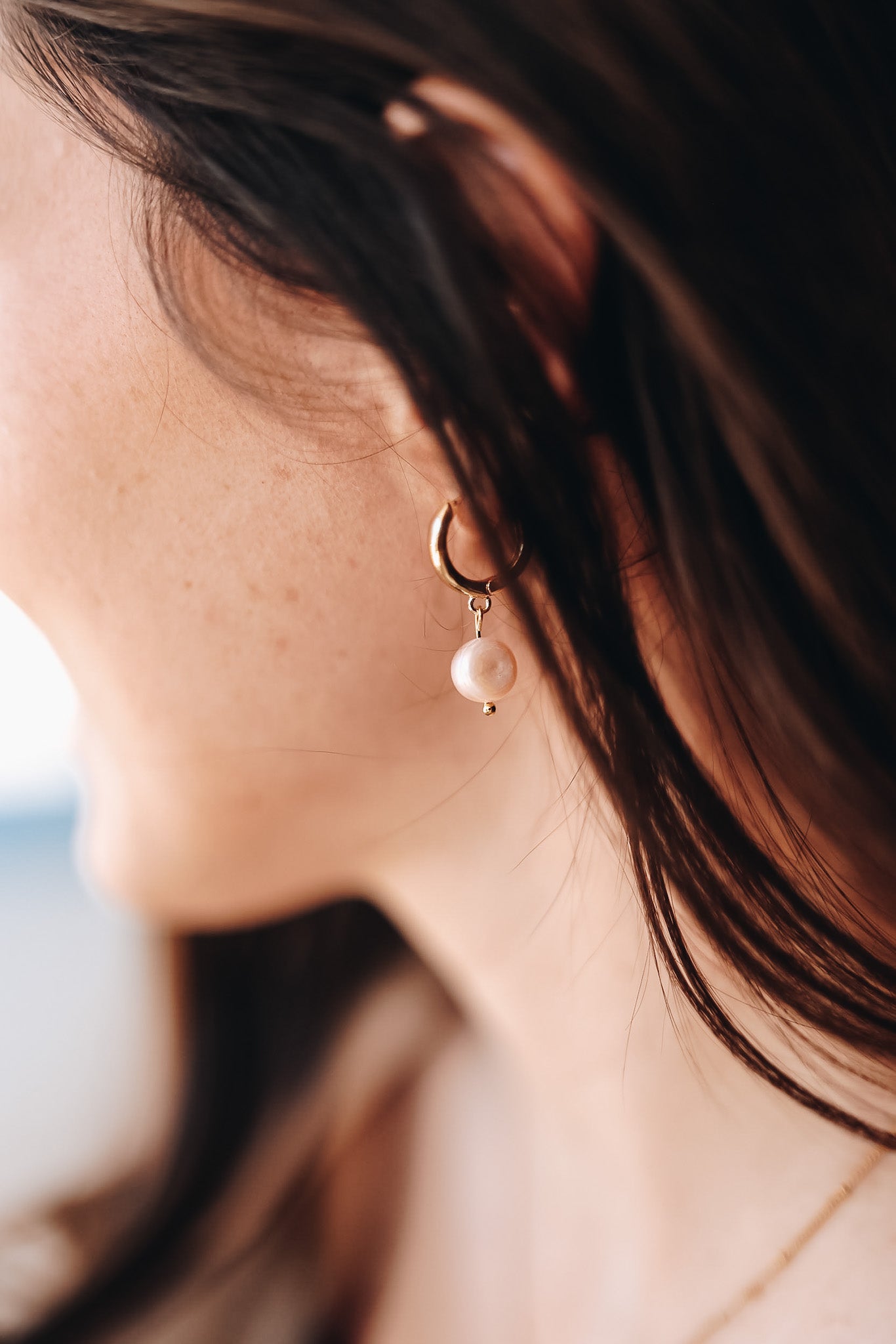 PEARL GIRL HOOP