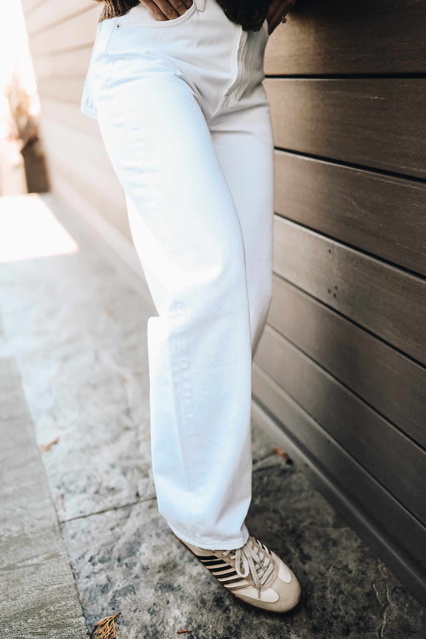 WES VIVID WHITE HIGH RISE BARREL JEAN SS'25