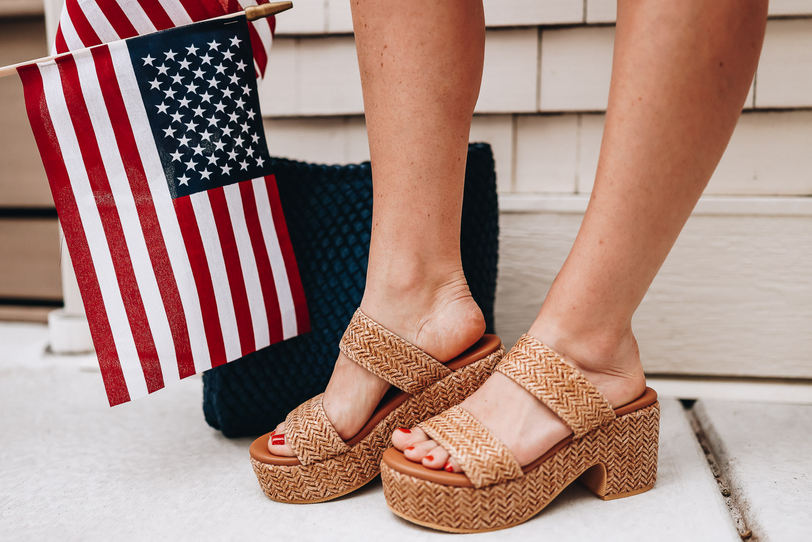 OCEAN AVE HEEL