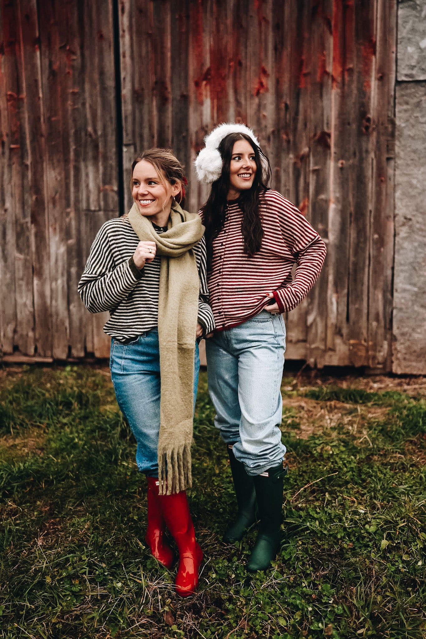 BLACK FRIDAY STRIPE CARDIGAN