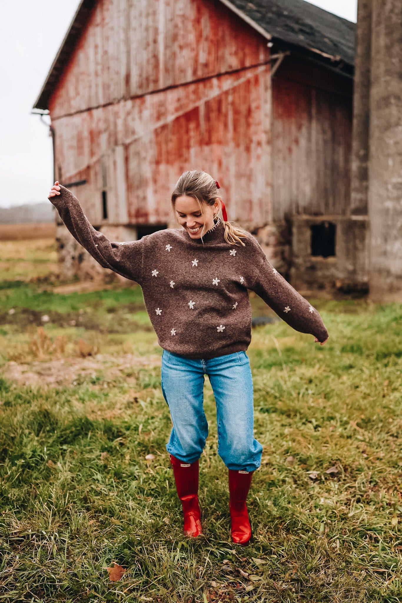 BLACK FRIDAY DETAIL SWEATER