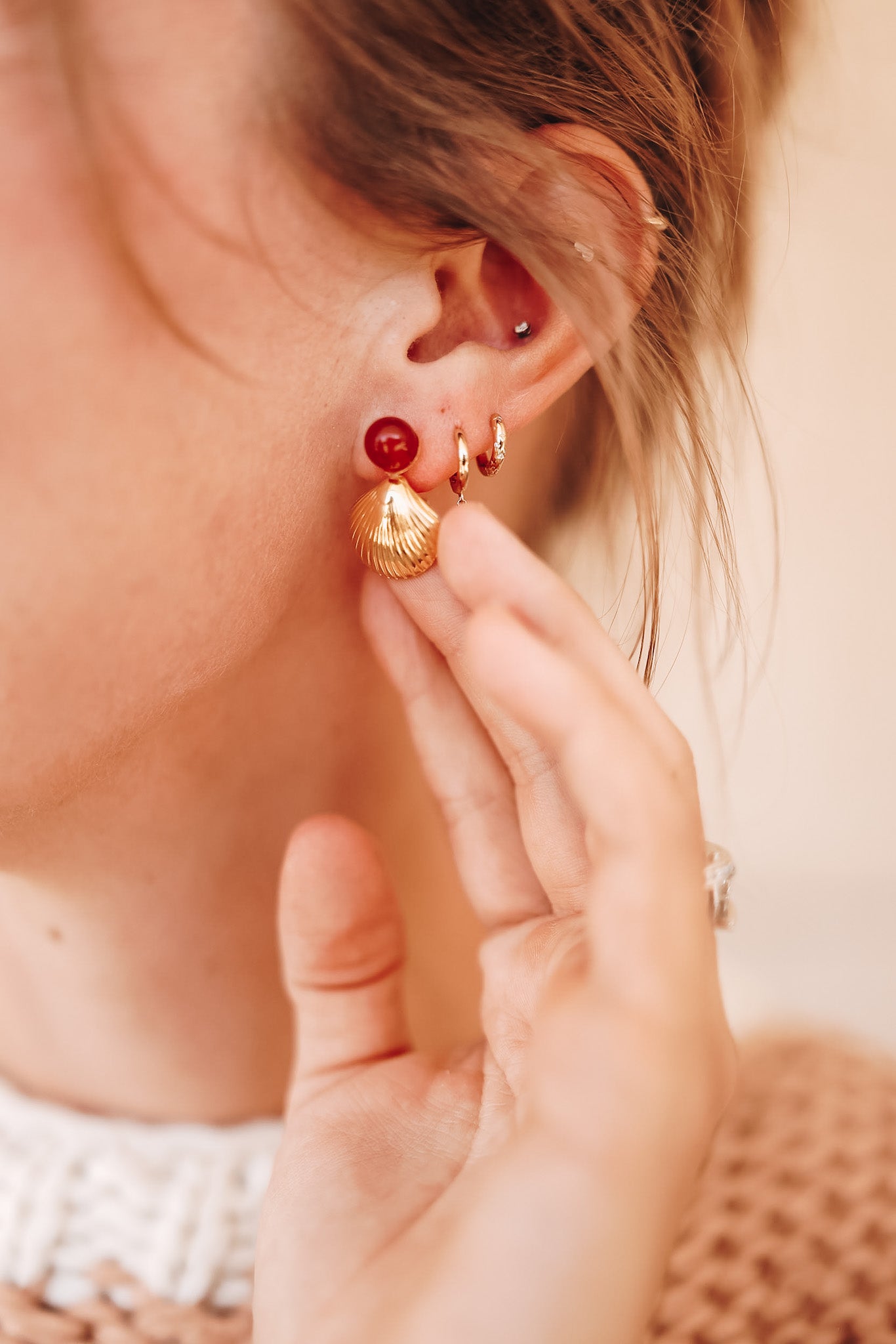 OASIS STUDS