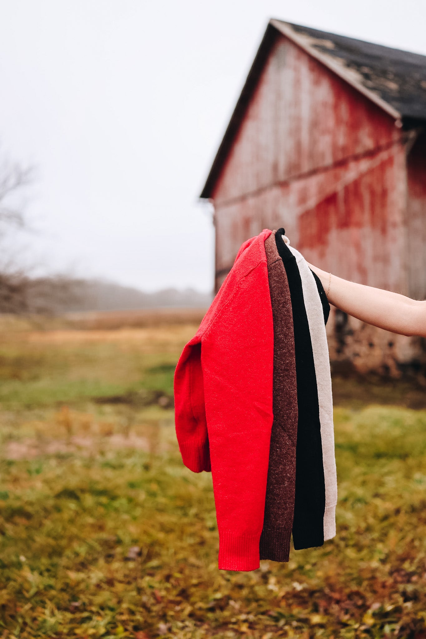 BLACK FRIDAY SWEATER SET