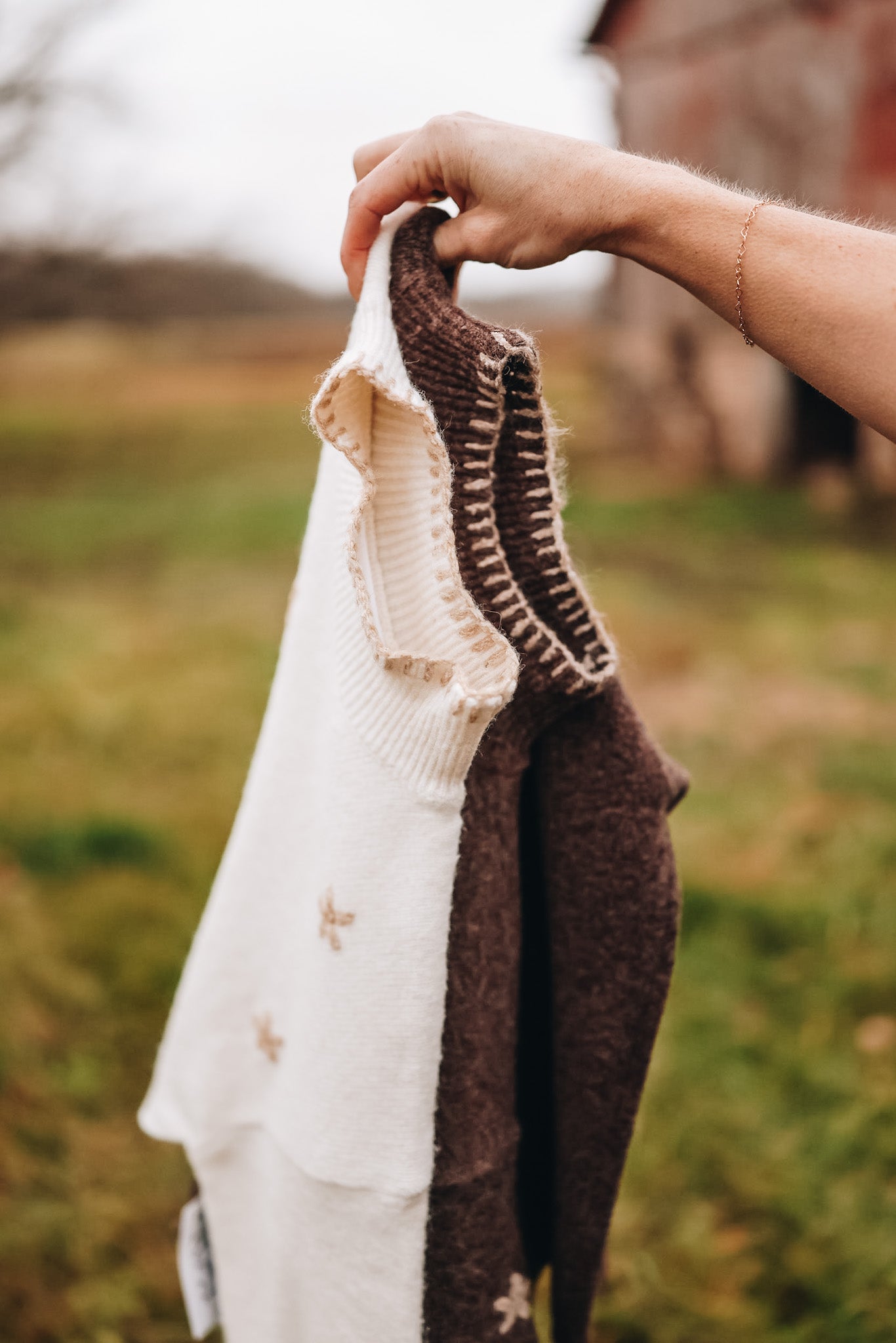 BLACK FRIDAY DETAIL SWEATER