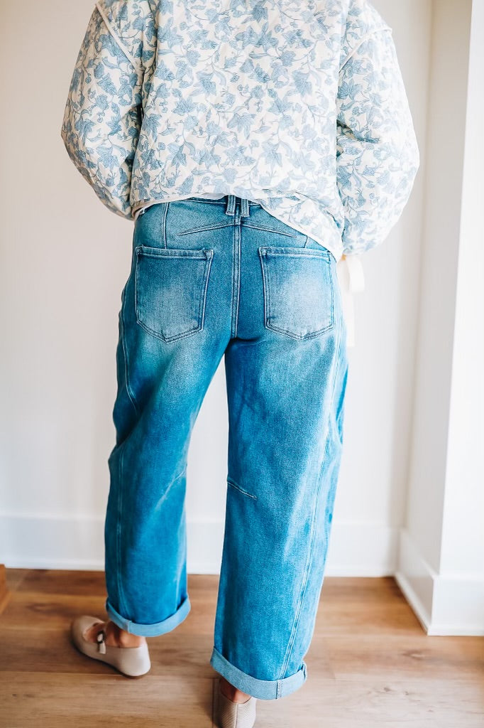 BARREL BACK JEANS