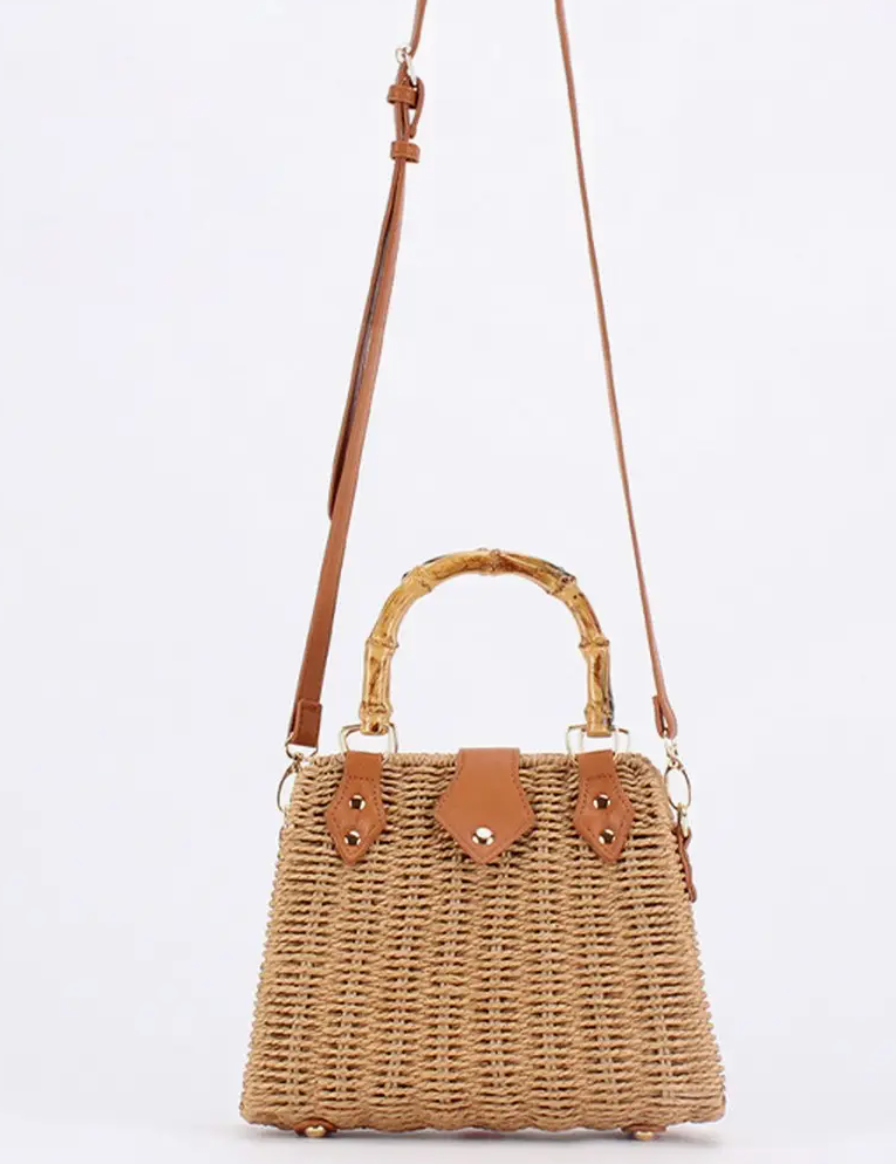 STRAW BEACH BAG WITH BAMBOO HANDLE