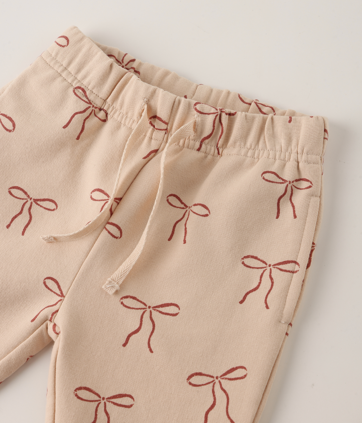 RELAXED FLEECE SWEATPANT || BOWS