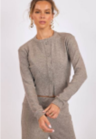 THE LODGE BUTTON FRONT KNIT TOP