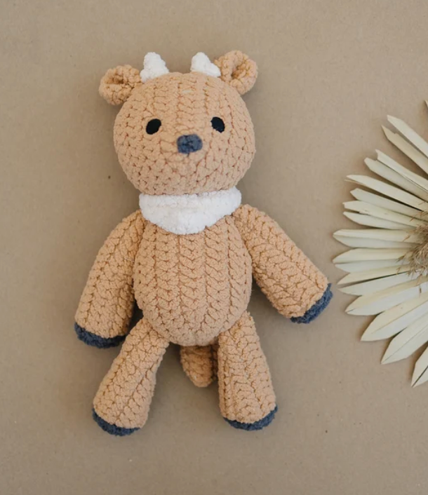 lovie || velvet the fawn